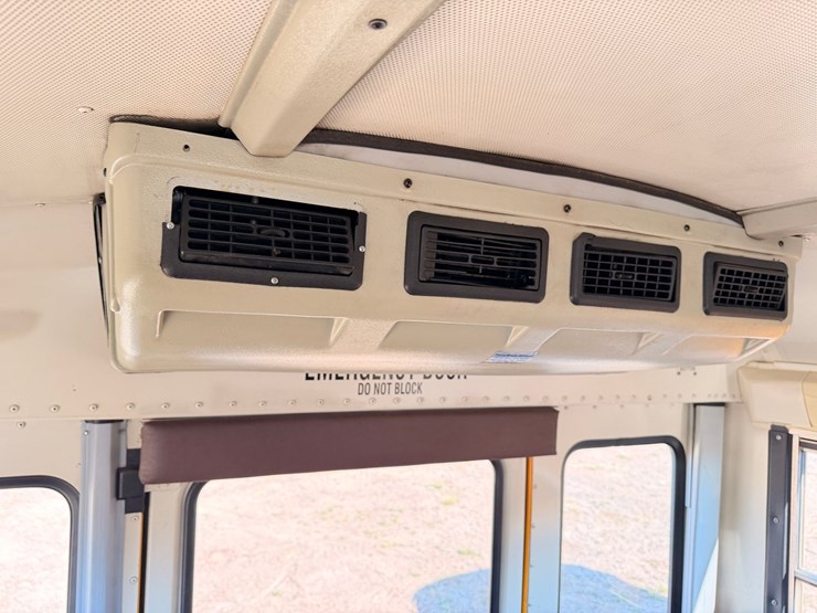 #552-•-#551-•-2011-international-school-bus-image-13