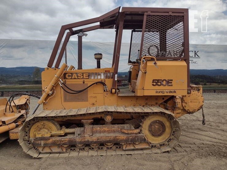 1995-case-550e-image-12