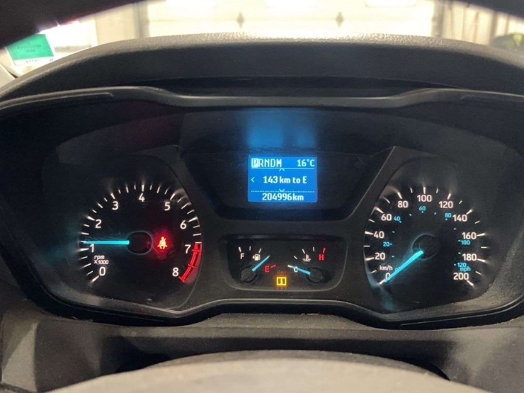 2019-ford-transit-image-12