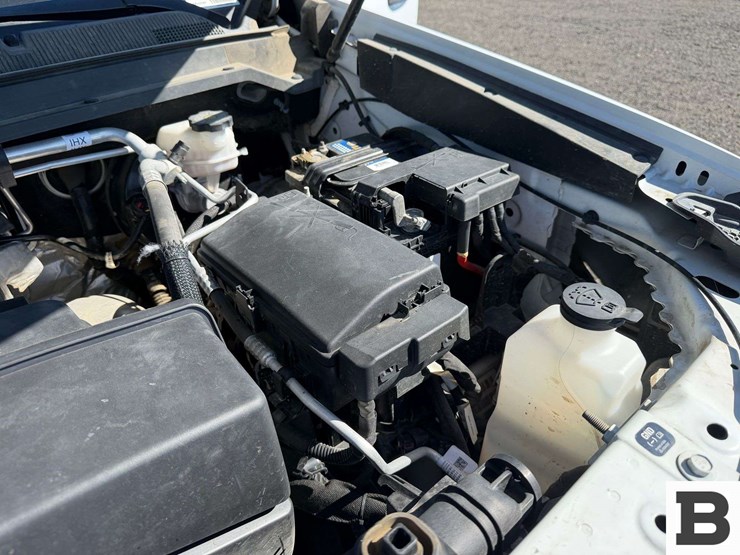 2018-chevrolet-colorado-image-27