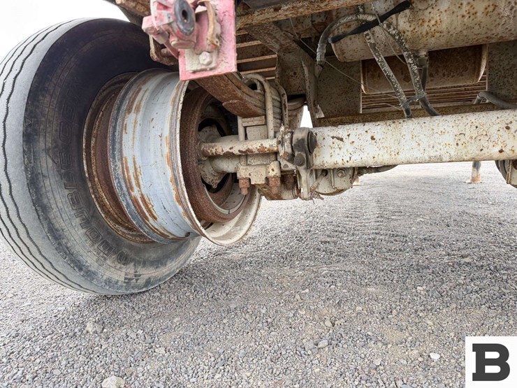 1984-fruehauf-open-top-image-23
