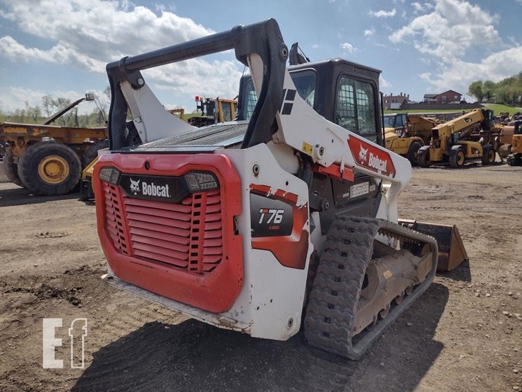 2021-bobcat-t76-image-32