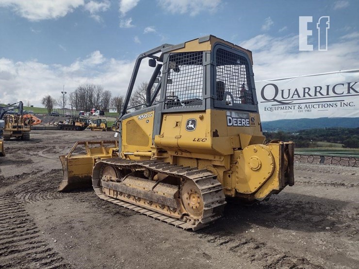 2004-deere-550j-lt-image-37