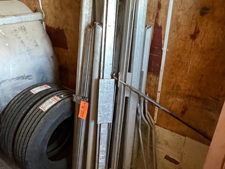 #10419-•-aluminum-stakes-for-trailer-side-kit-image-2