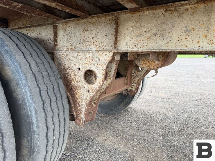 1984-fruehauf-open-top-image-30