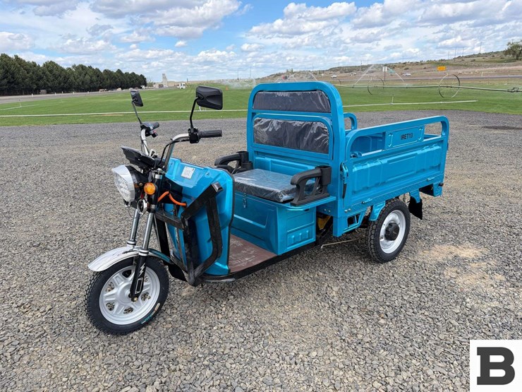 2025-ir-iret13-electric-tricycle-image-1