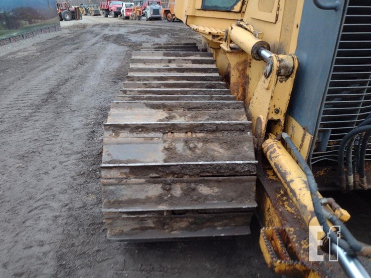 2005-deere-700h-lgp-image-39