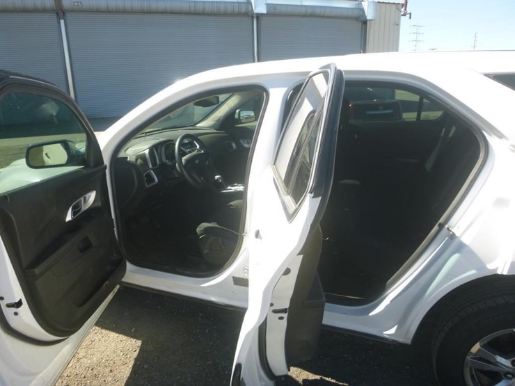 2015-chevrolet-equinox-image-5