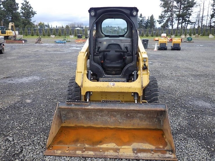 2020-caterpillar-226d3-image-2