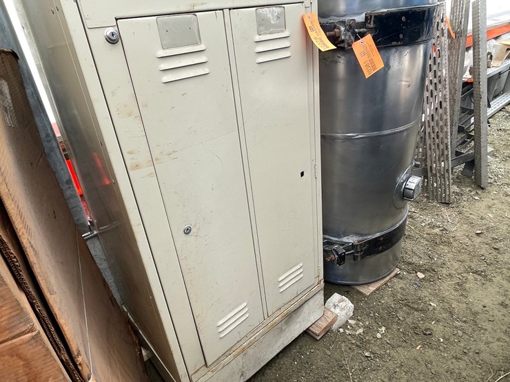 #10378-•-exchange-master-4-locker-unit-image-2