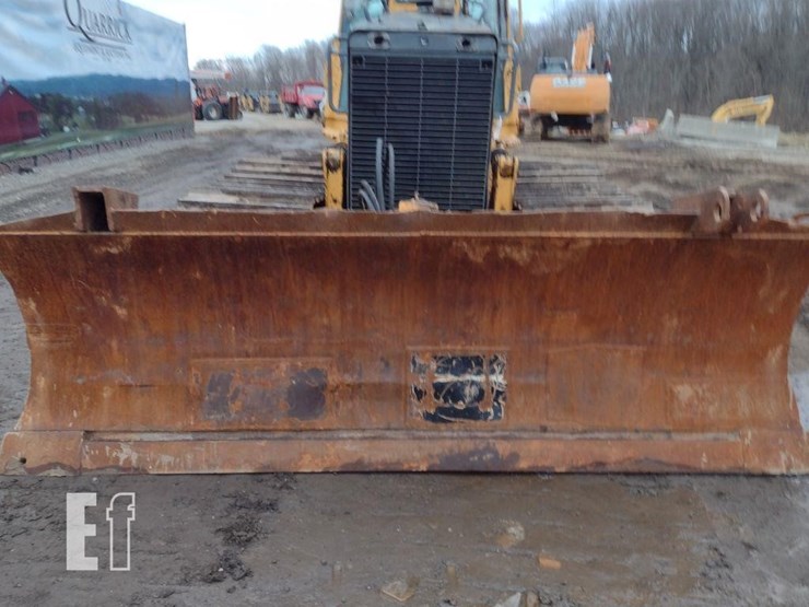 2005-deere-700h-lgp-image-16