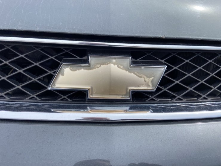 2014-chevrolet-impala-limited-sedan-image-9