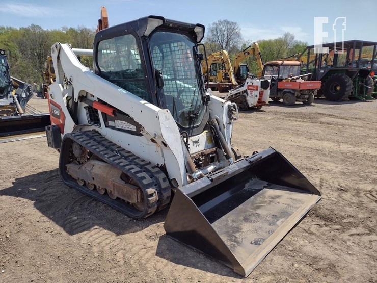 2021-bobcat-t595-image-36