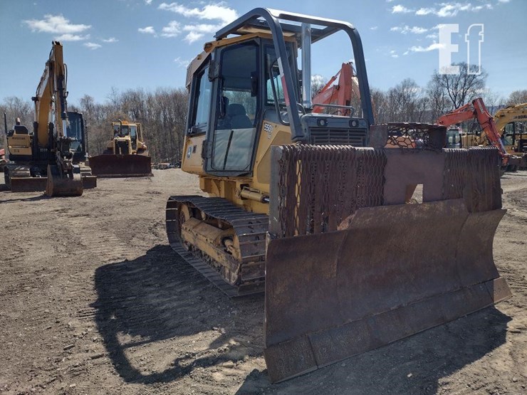 2006-deere-550j-lt-image-36