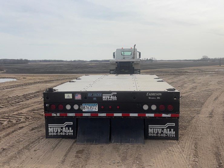 2022-muv-all-5370hdg-image-12