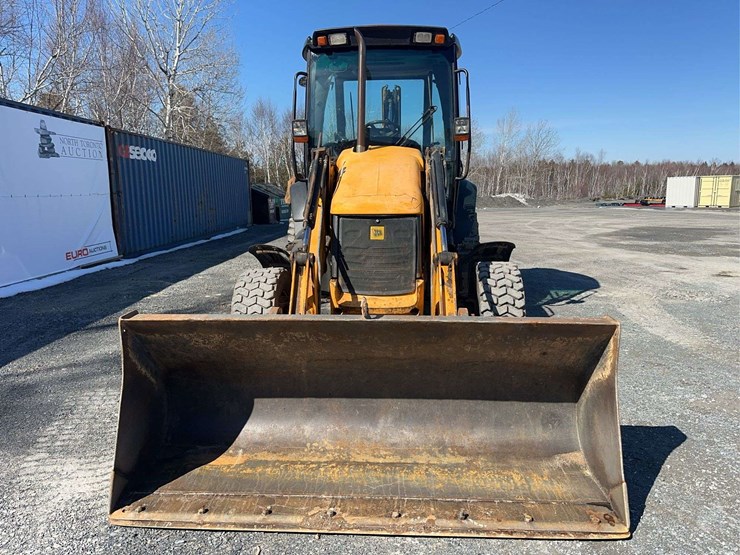 2012-jcb-3cx-image-2