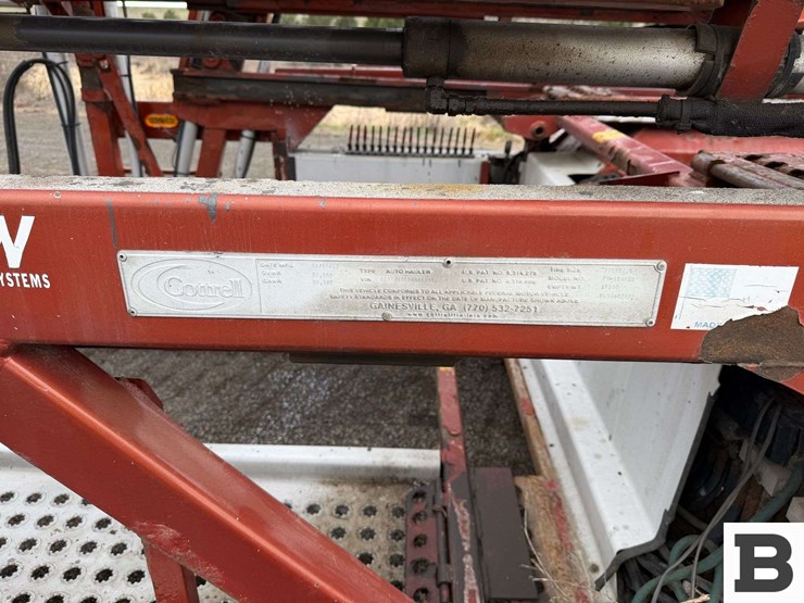 2013-cottrell-car-hauler-image-20