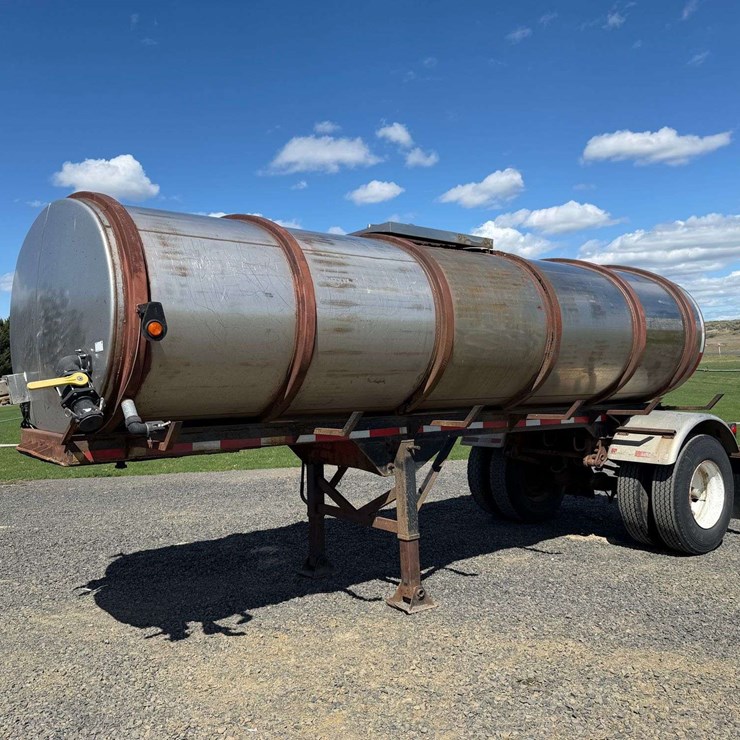 1973 Brenner Transport Tank Trailer