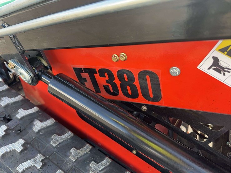 2026-future-ft380-mini-skid-steer-image-9