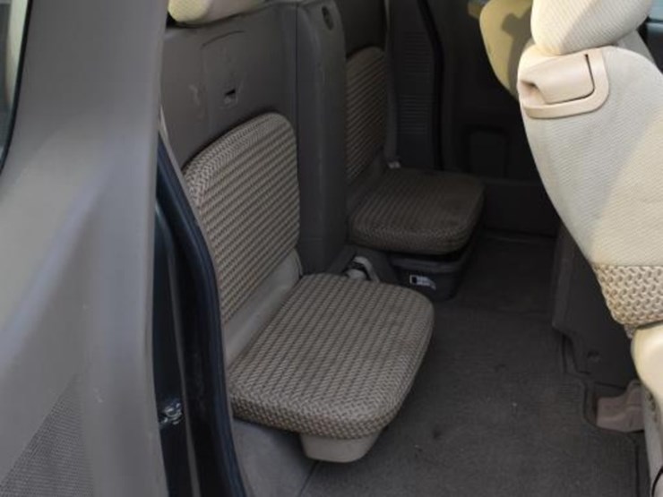 2008-nissan-frontier-image-10