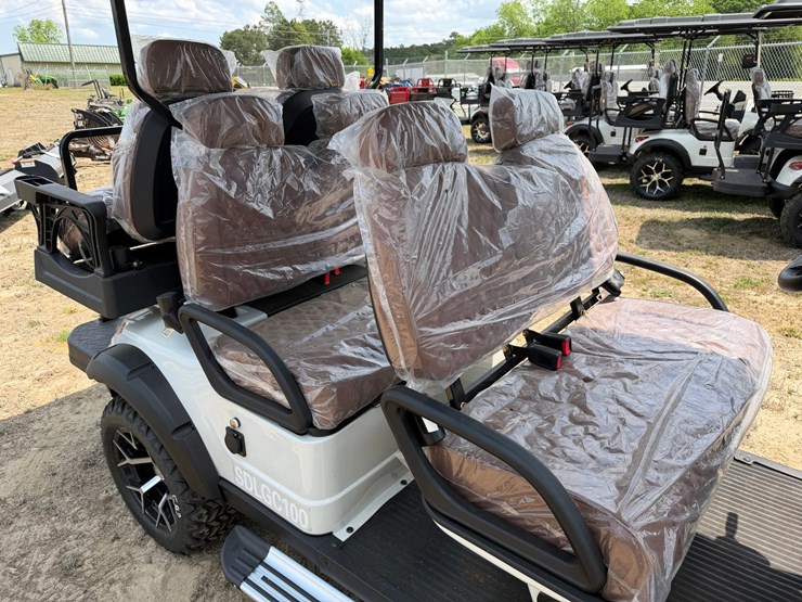 #583-•-#582-•-golf-cart-image-7