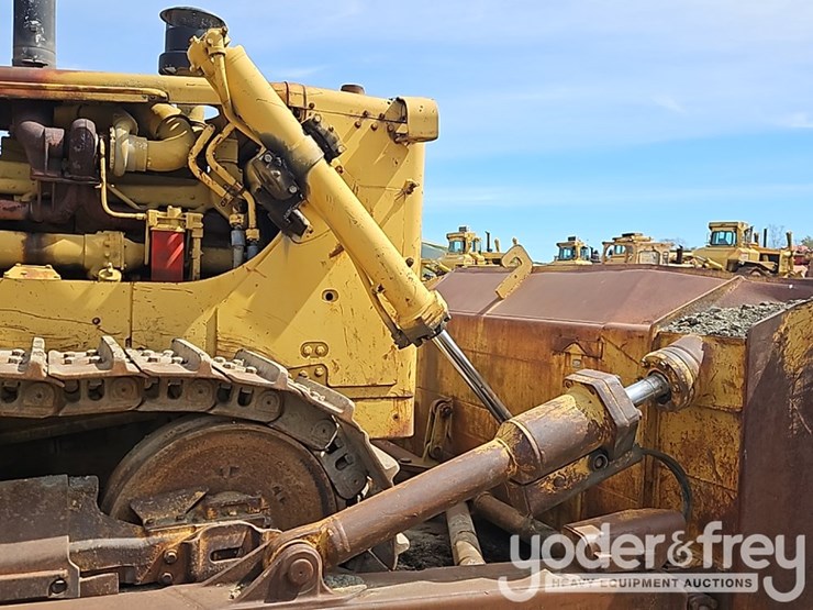 1981-caterpillar-d9h-image-12