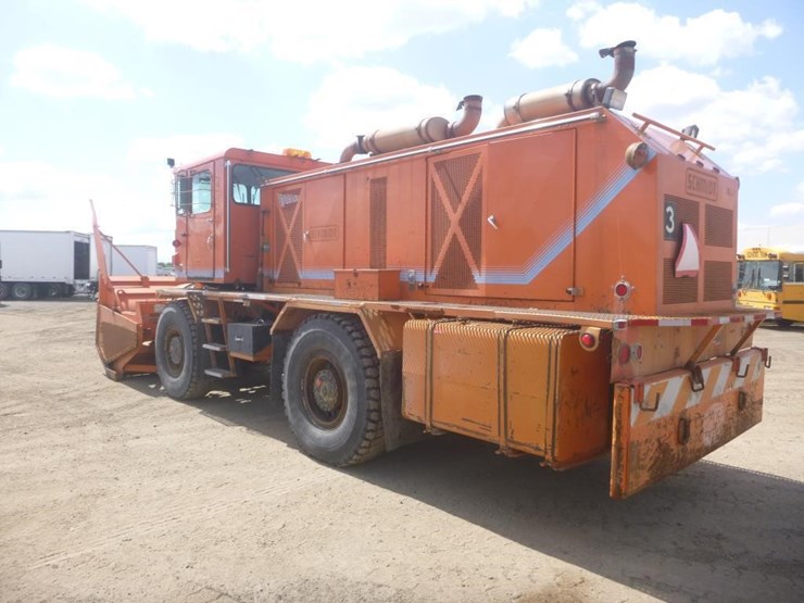 1992-caterpillar-c13-image-4