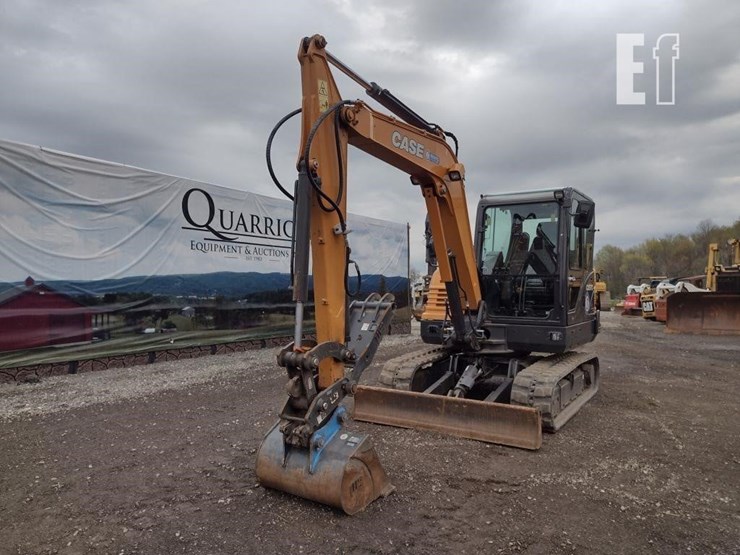 2022-case-cx57c-image-40