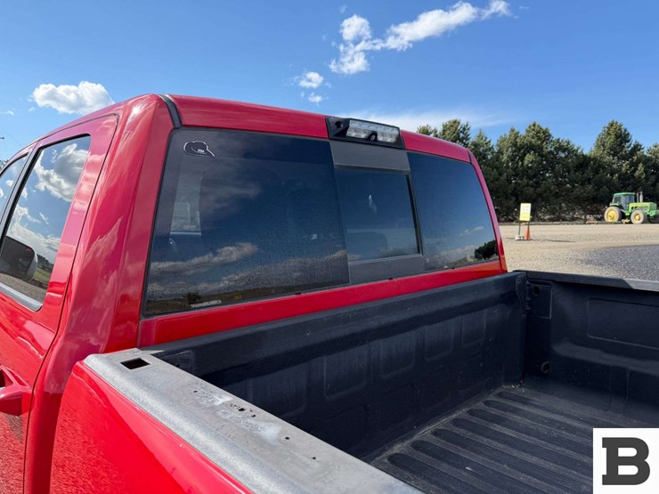 2016-dodge-2500-image-14