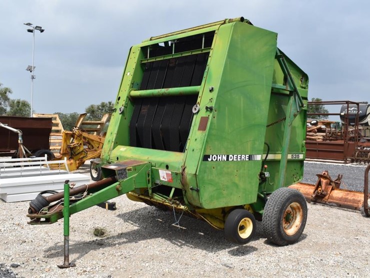 john-deere-535-image-2