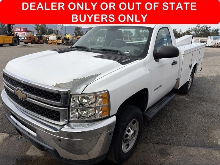 2011-chevrolet-2500-image-1