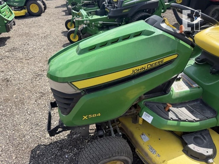 2018-john-deere-x584-image-8