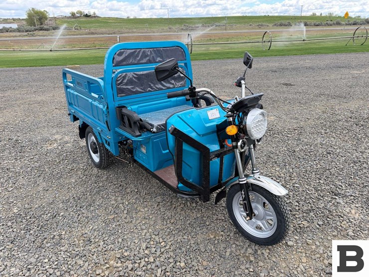 2025-ir-iret13-electric-tricycle-image-7