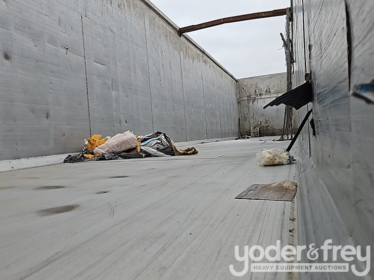 2007-j&j-transfer-trailer-attr-04,-tandem-axle-image-18