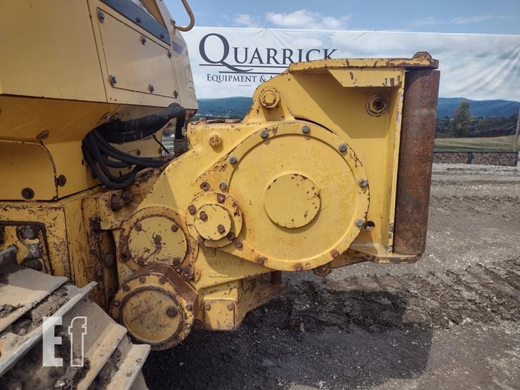 2008-deere-750j-lt-image-36