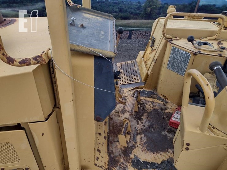 caterpillar-d6h-xl-image-11