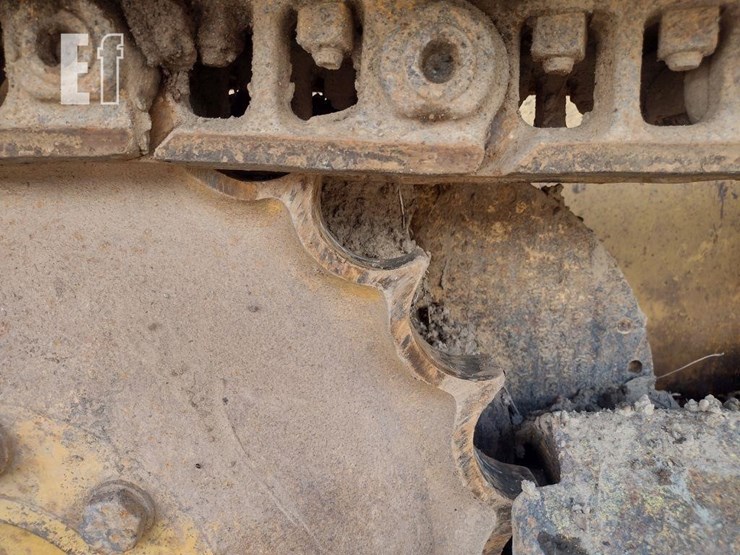 2004-deere-550j-lt-image-25