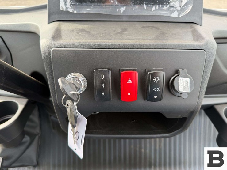 2025-sdlanch-sdlgc80-golf-cart-image-25