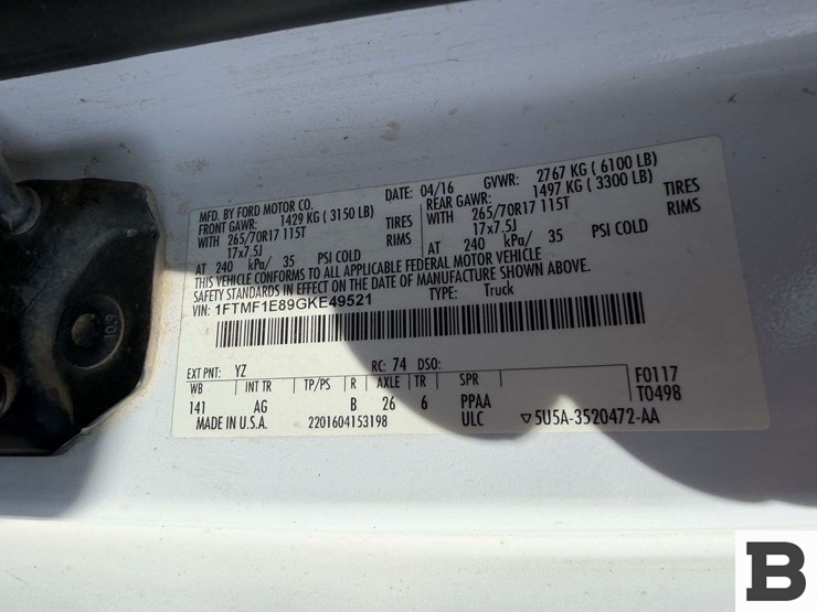 2016-ford-f150-image-35