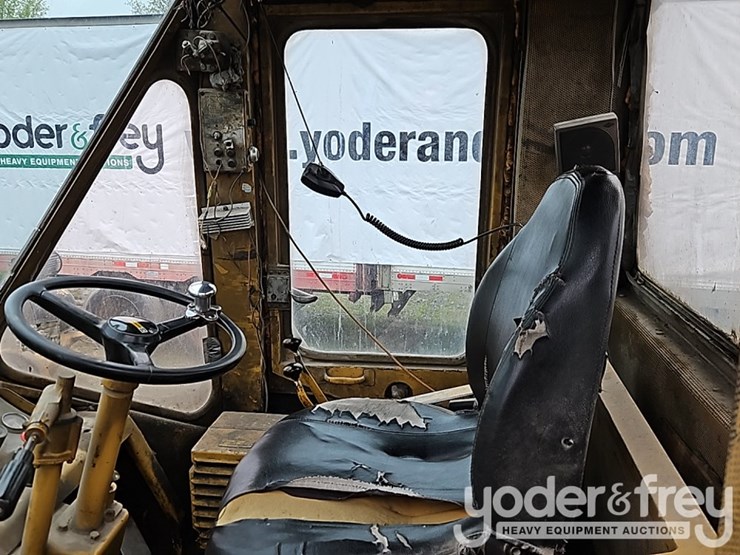 1979-caterpillar-980b-image-21