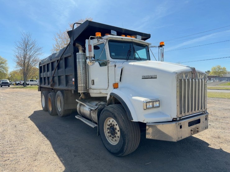 2002-kenworth-t800-image-7