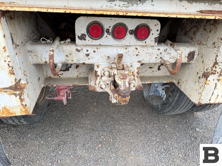 1983-fruehauf-open-top-image-20