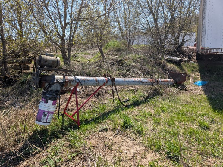 #5462-•-hutchinson-grain-auger-image-2