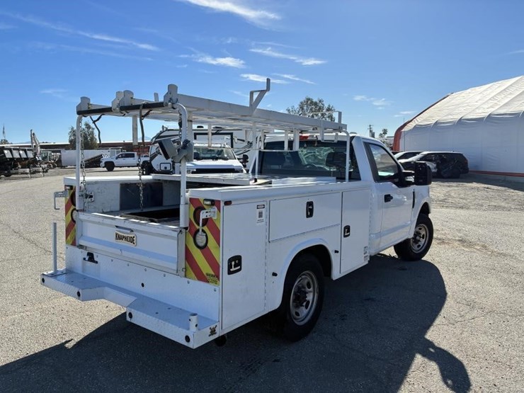 2017-ford-f250-image-3