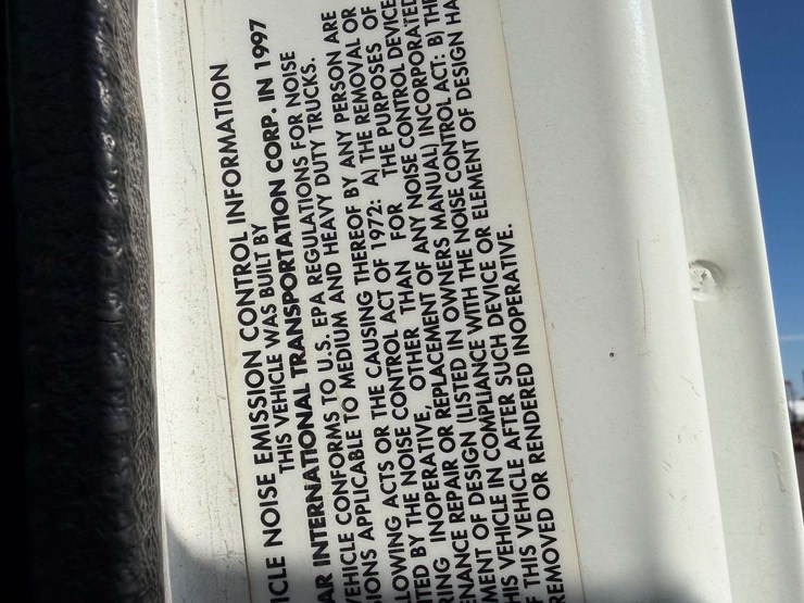 1998-international-f-4900-cab-&-chassis-truck-image-46