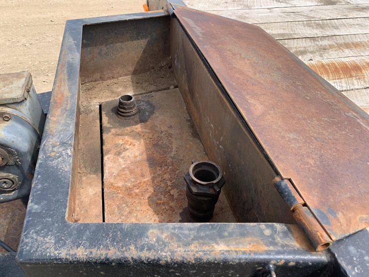 1993-towmaster-t50-image-14