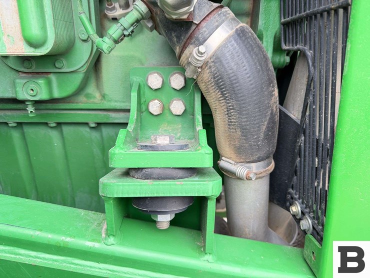2012-john-deere-9510r-image-70