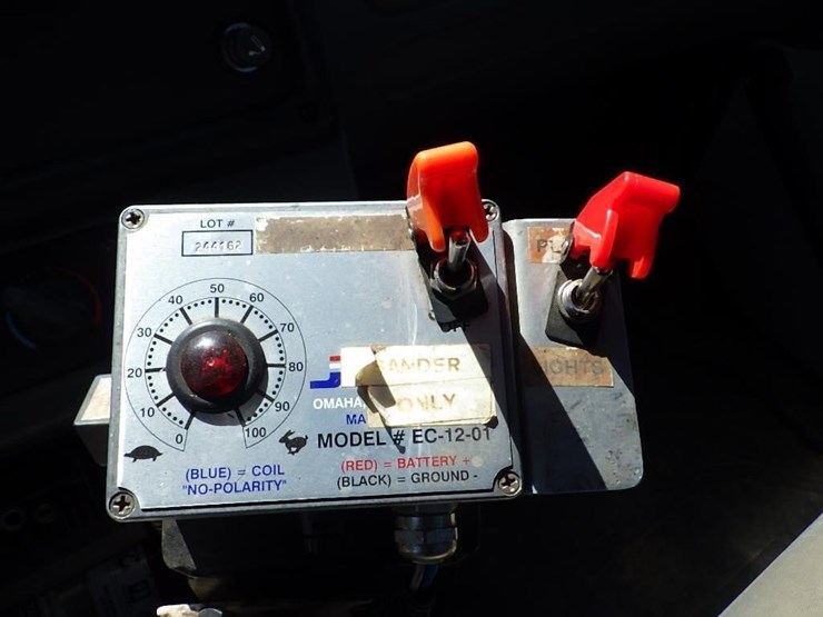 2005-utility-combo-image-56