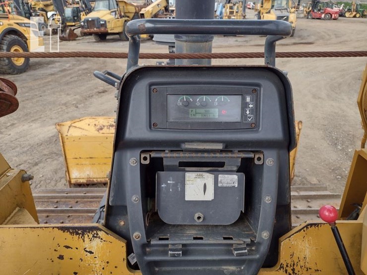 2013-deere-700k-lgp-image-7