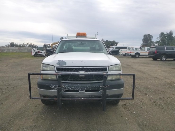 2007-chevrolet-2500-image-21